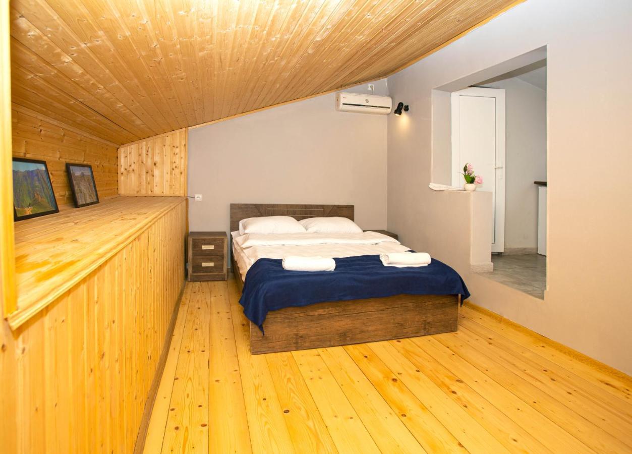 Cozy Apartment Tbilisi Exteriör bild